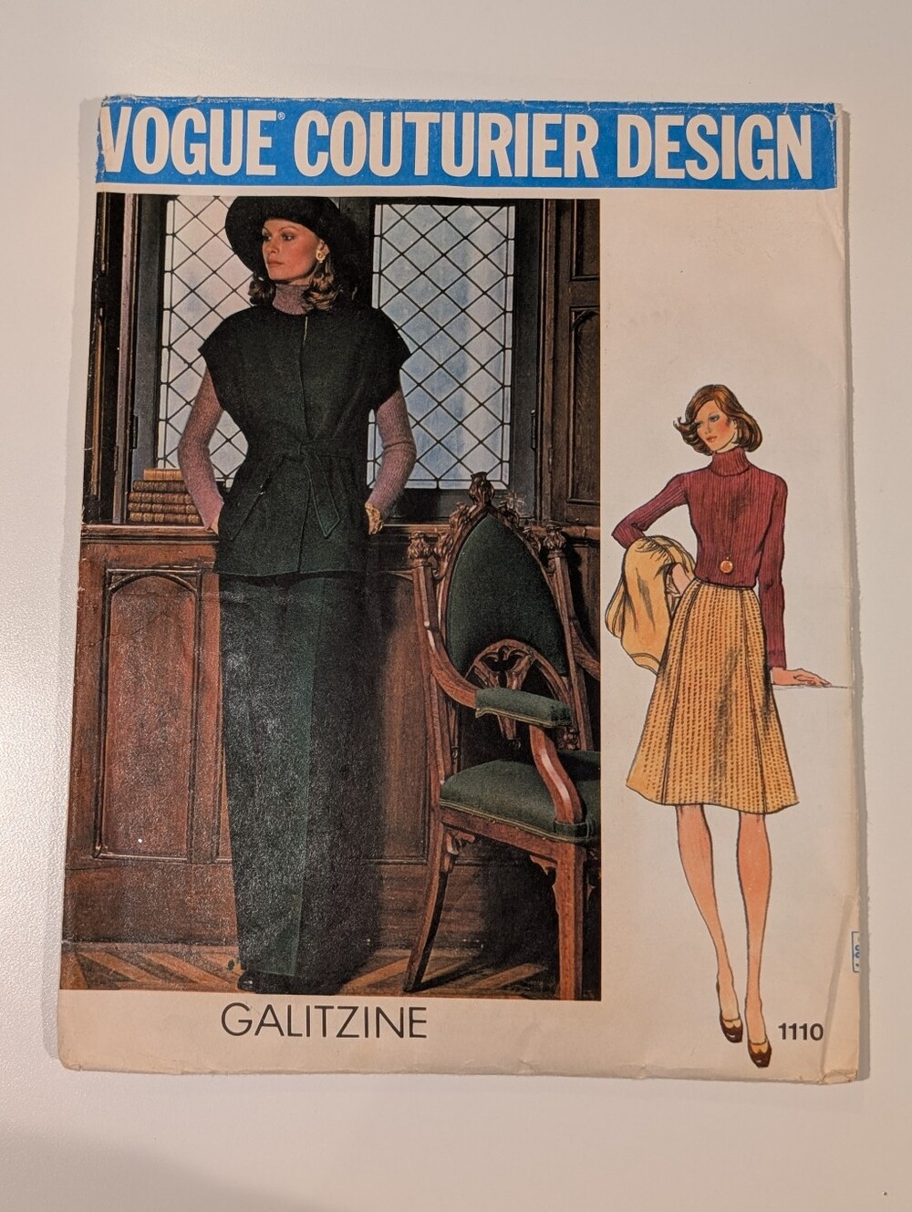 Vintage 1970s Sewing Pattern Vogue Couturier Design 1110 Galitzine Size 10​